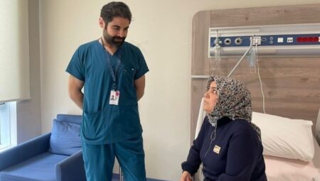 Zayıflama çayı karaciğerini iflas ettirdi, nakille hayata tutundu